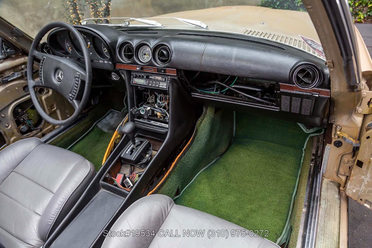 1972 Mercedes 450SL With 2 Tops thumbnail 18