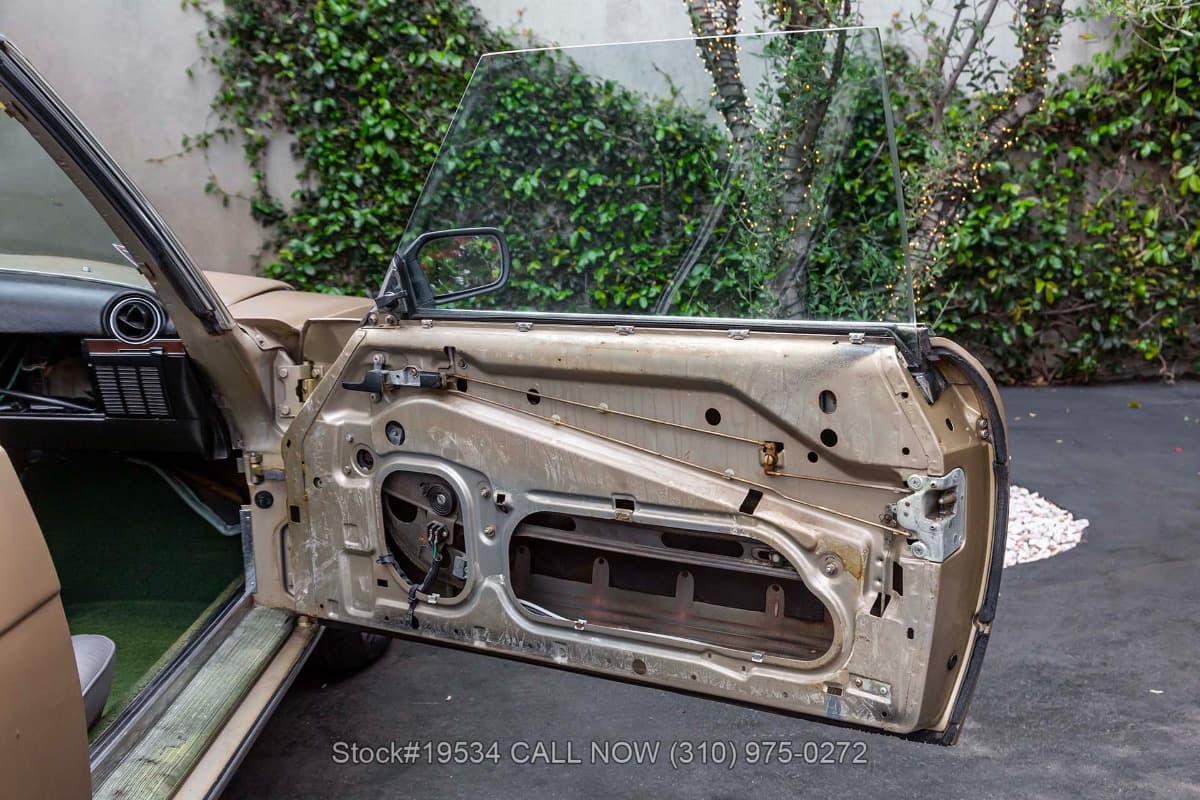 1972 Mercedes 450SL With 2 Tops thumbnail 19