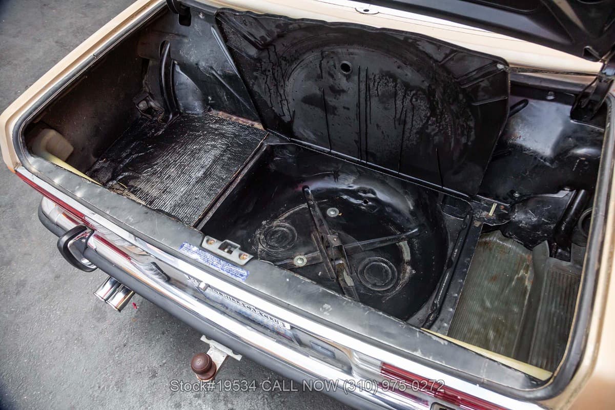 1972 Mercedes 450SL With 2 Tops thumbnail 23