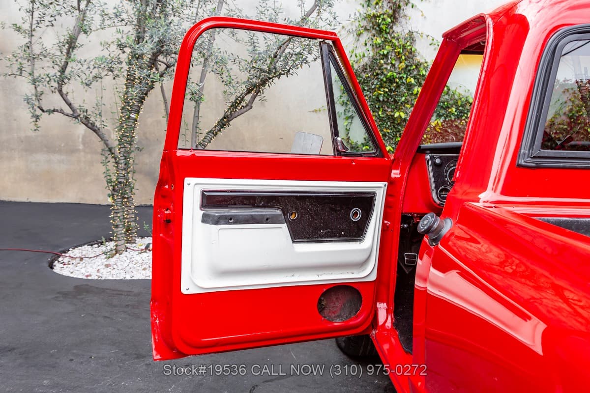 1972 Chevrolet C10 thumbnail 12