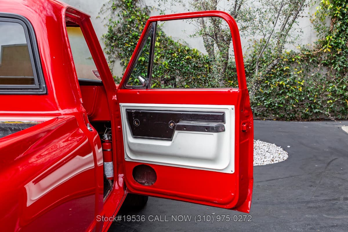 1972 Chevrolet C10 thumbnail 18