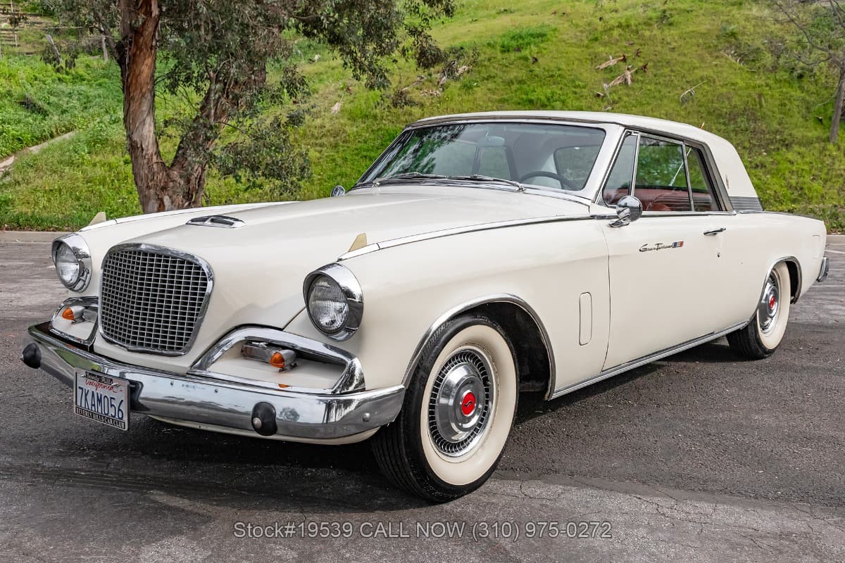 1962 Studebaker Gran Turismo Hawk thumbnail 8