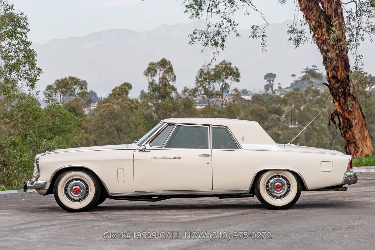 1962 Studebaker Gran Turismo Hawk thumbnail 11