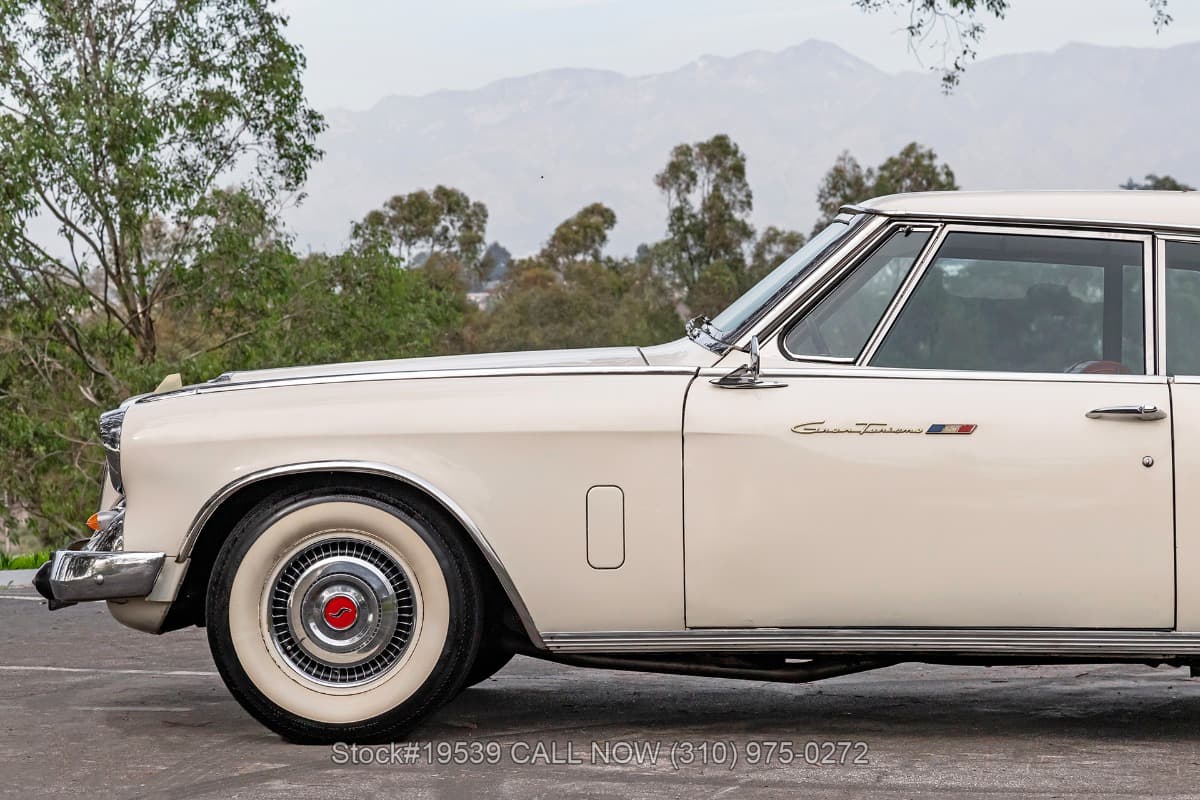 1962 Studebaker Gran Turismo Hawk thumbnail 12