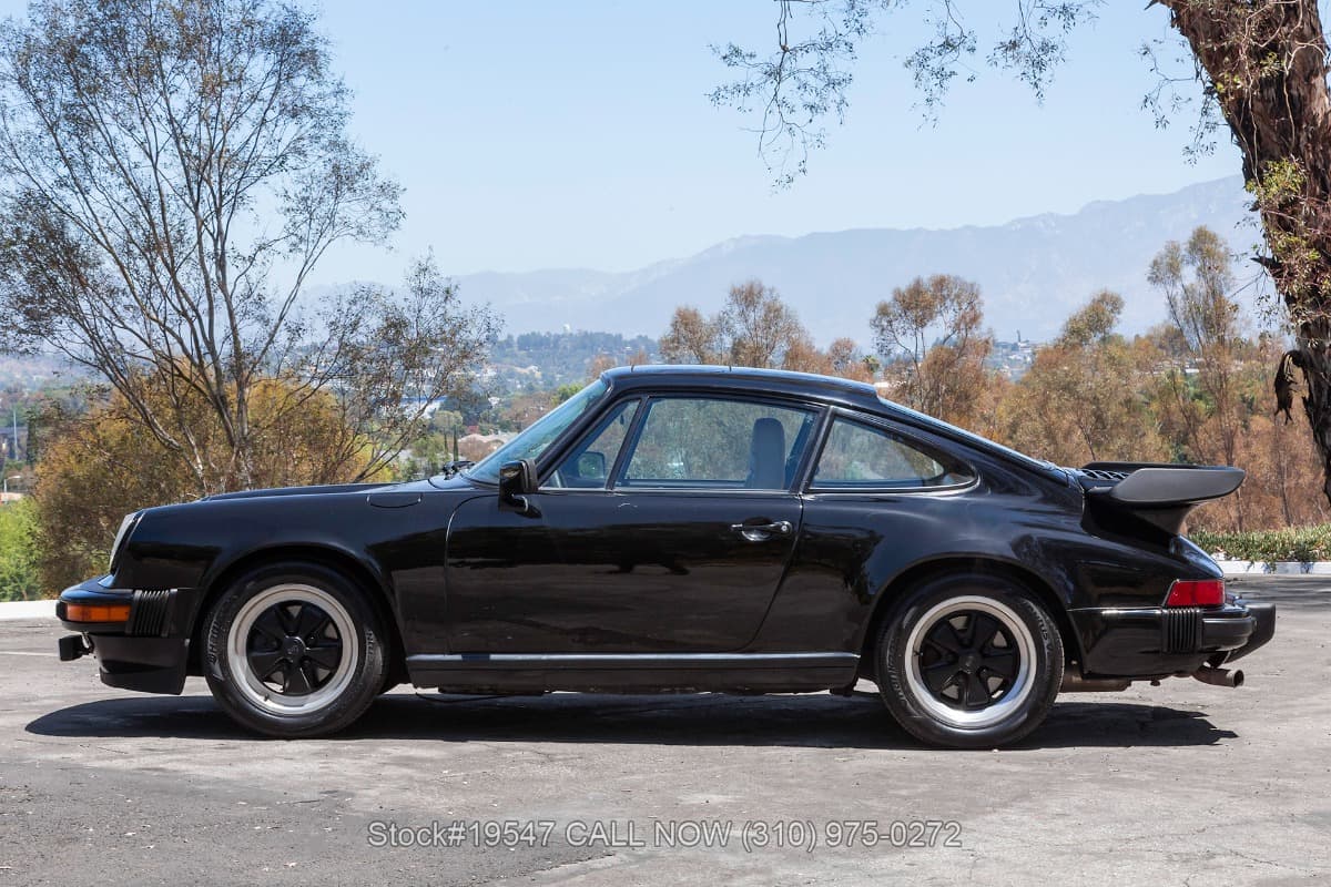 1981 Porsche 911SC Coupe thumbnail 7