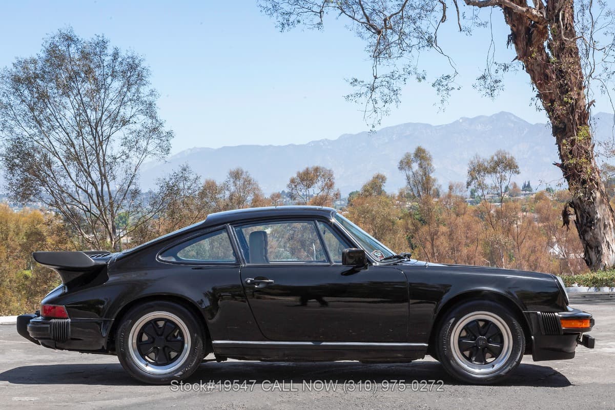 1981 Porsche 911SC Coupe thumbnail 3