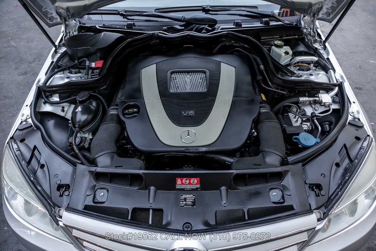2010 Mercedes C 300 Sport 4MATIC Sedan thumbnail 24