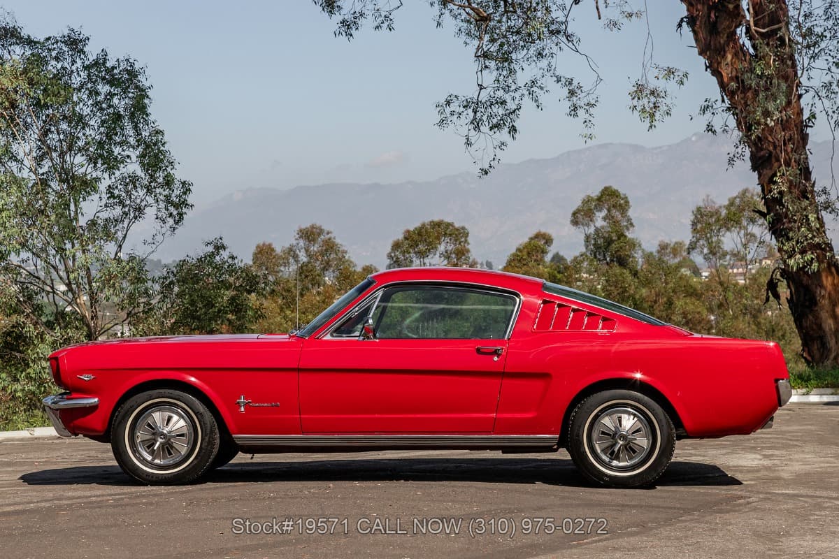 1966 Ford Mustang A-Code Fastback 2+2 thumbnail 10