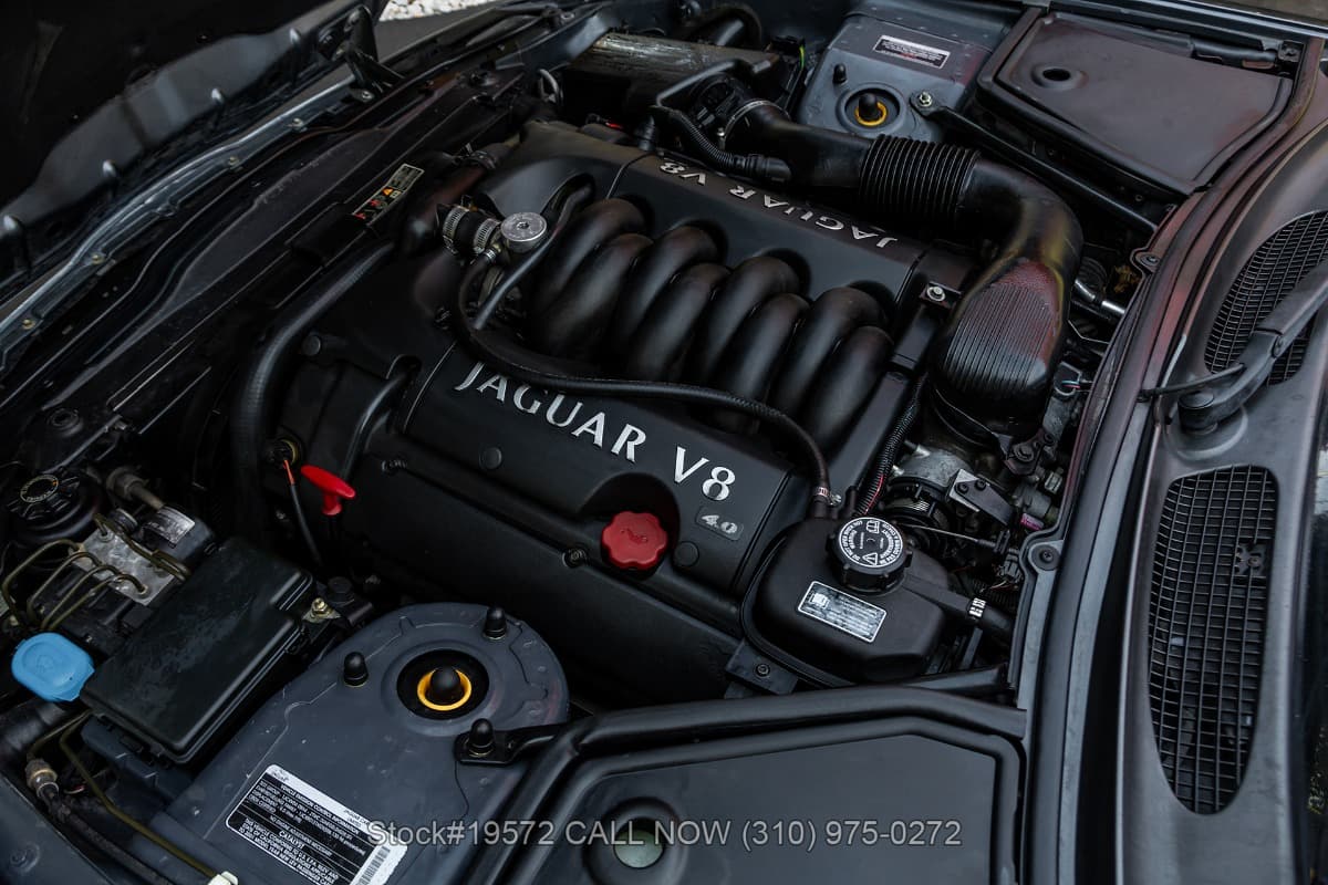 2001 Jaguar XK8 Convertible thumbnail 23