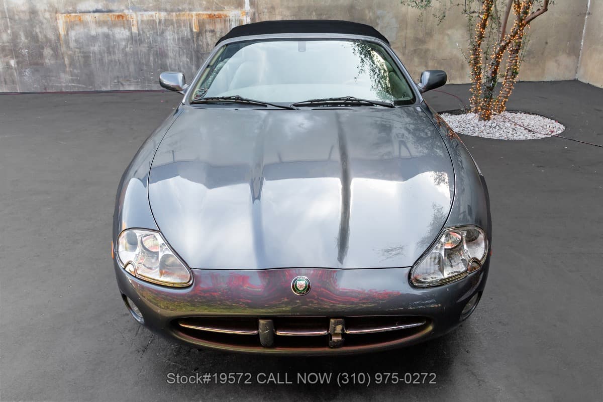 2001 Jaguar XK8 Convertible thumbnail 6