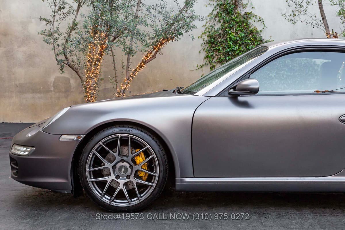 2005 Porsche 997 Carrera Coupe thumbnail 10