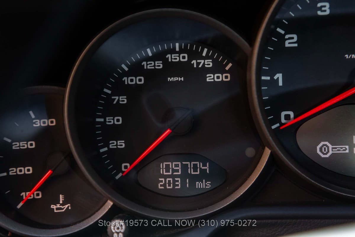 2005 Porsche 997 Carrera Coupe thumbnail 16