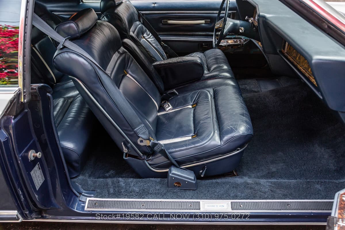 1979 Lincoln Continental Mark V Bill Blass Designer Edition thumbnail 16