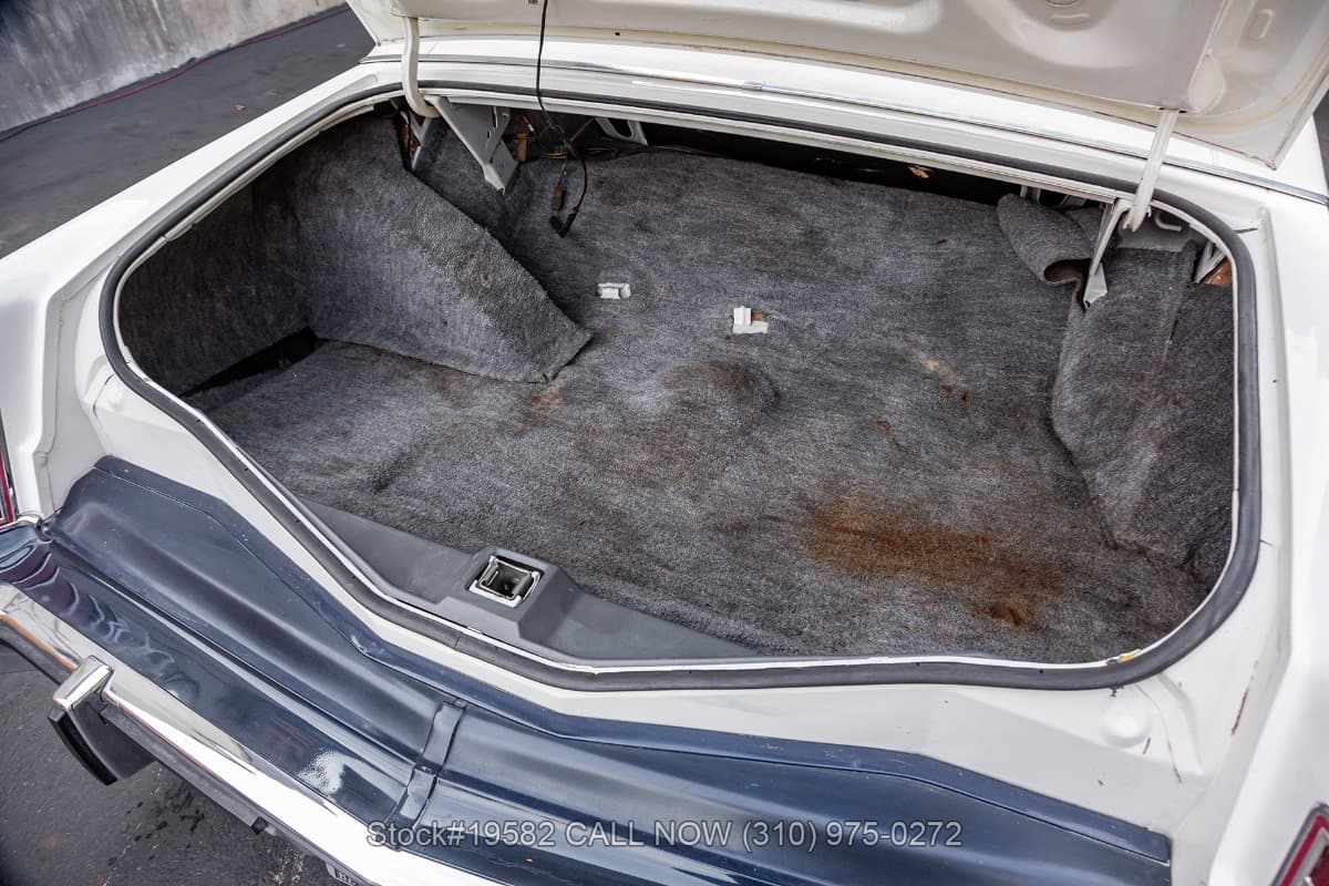 1979 Lincoln Continental Mark V Bill Blass Designer Edition thumbnail 21
