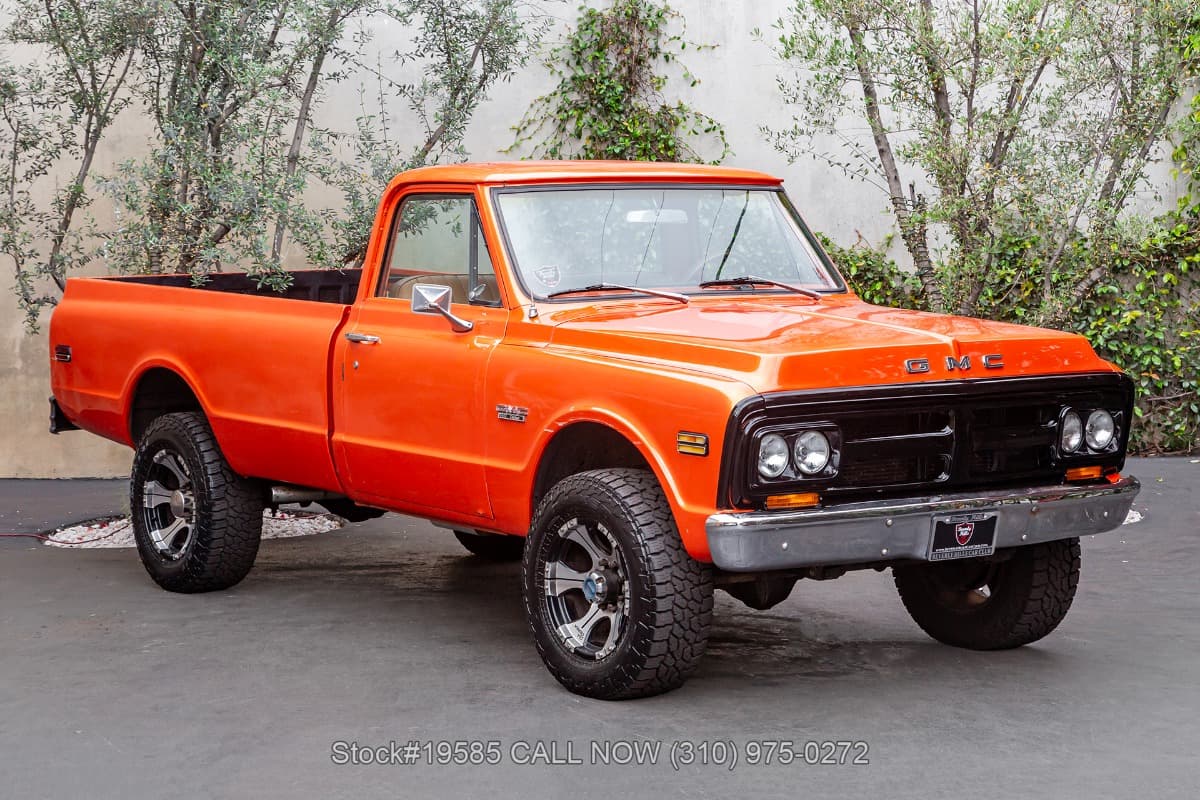 1972 GMC K2500 4x4 Pickup 4-Speed β photo 1