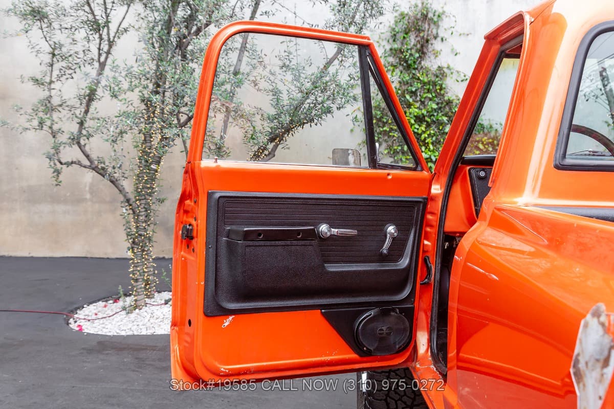 1972 GMC K2500 4x4 Pickup 4-Speed thumbnail 12