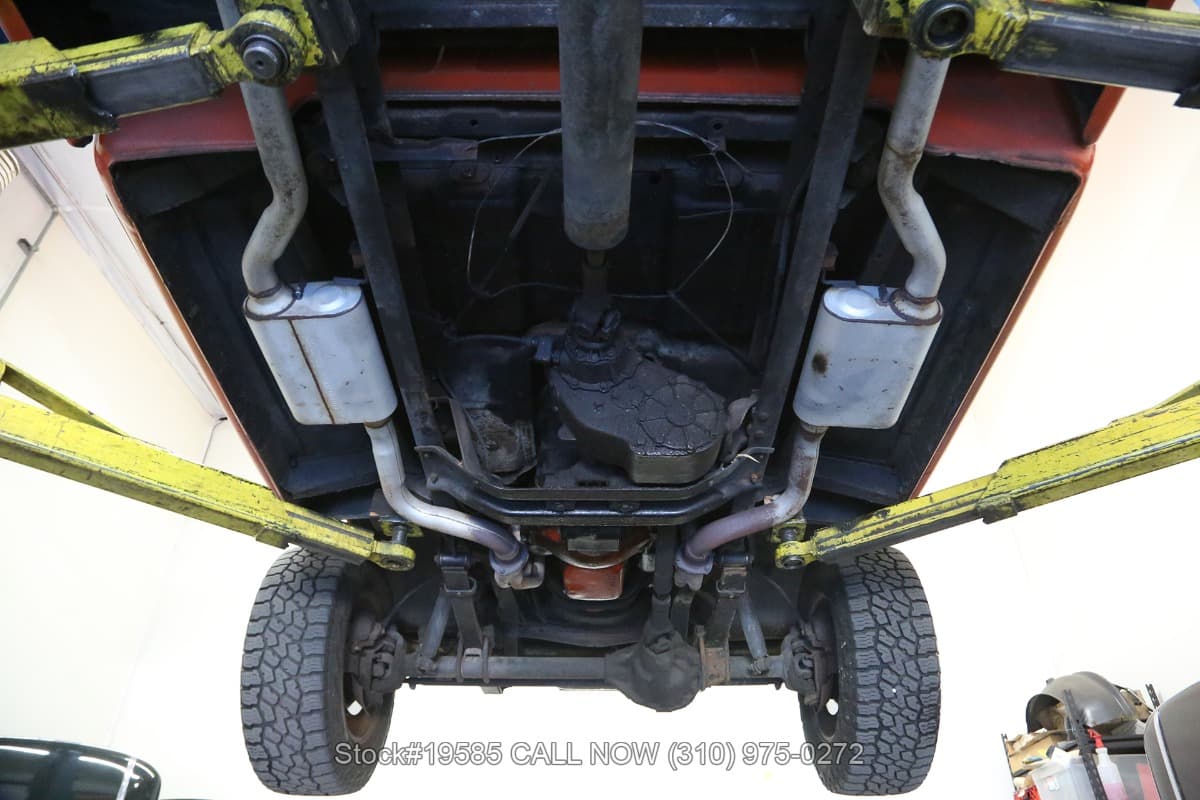1972 GMC K2500 4x4 Pickup 4-Speed thumbnail 28