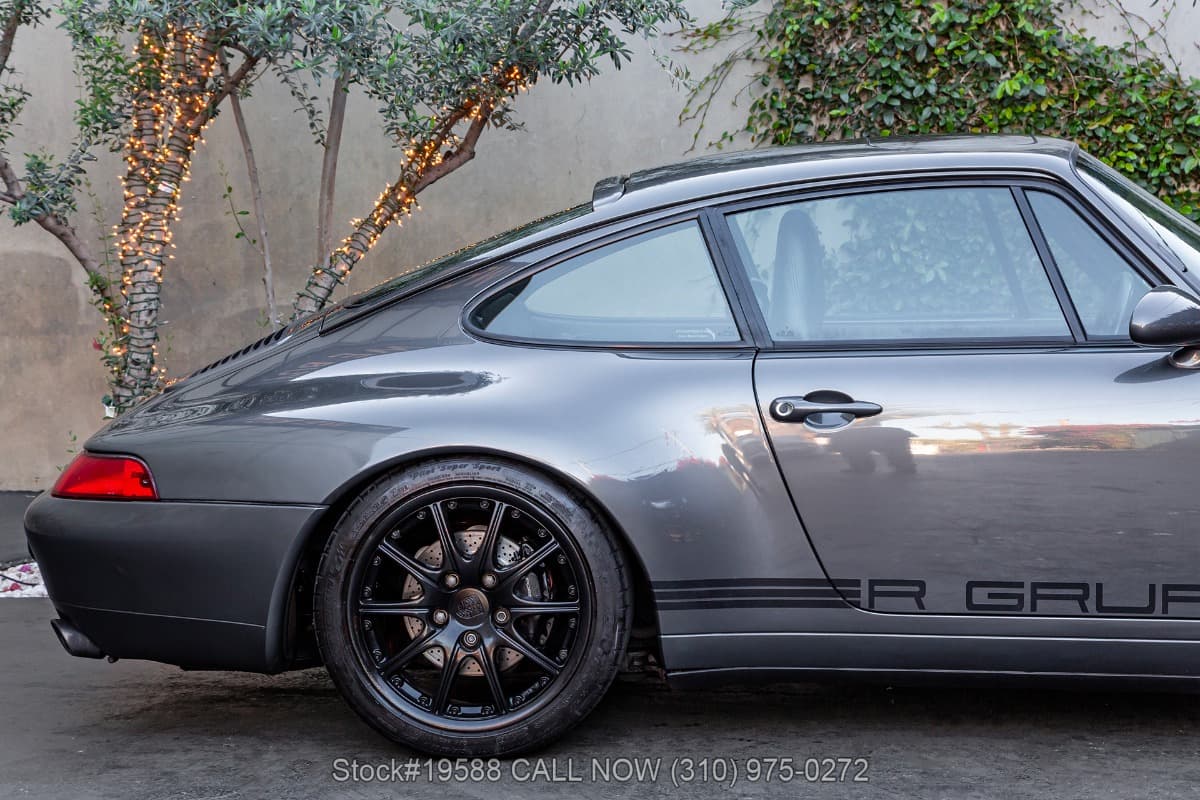 1996 Porsche 993 Carrera Coupe R Gruppe Style thumbnail 8