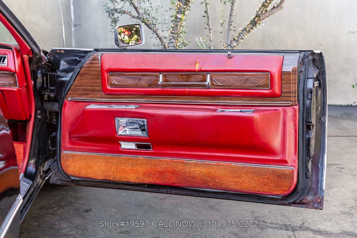 1976 Cadillac Eldorado Convertible thumbnail 19