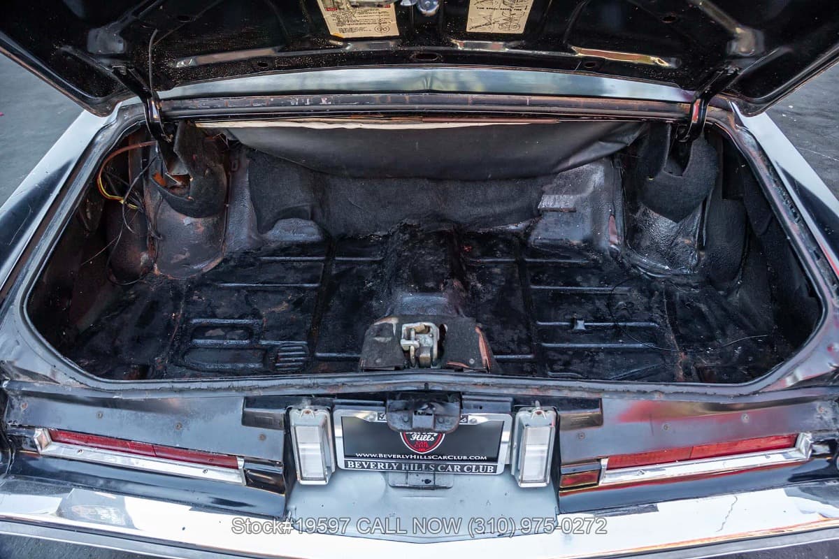 1976 Cadillac Eldorado Convertible thumbnail 21