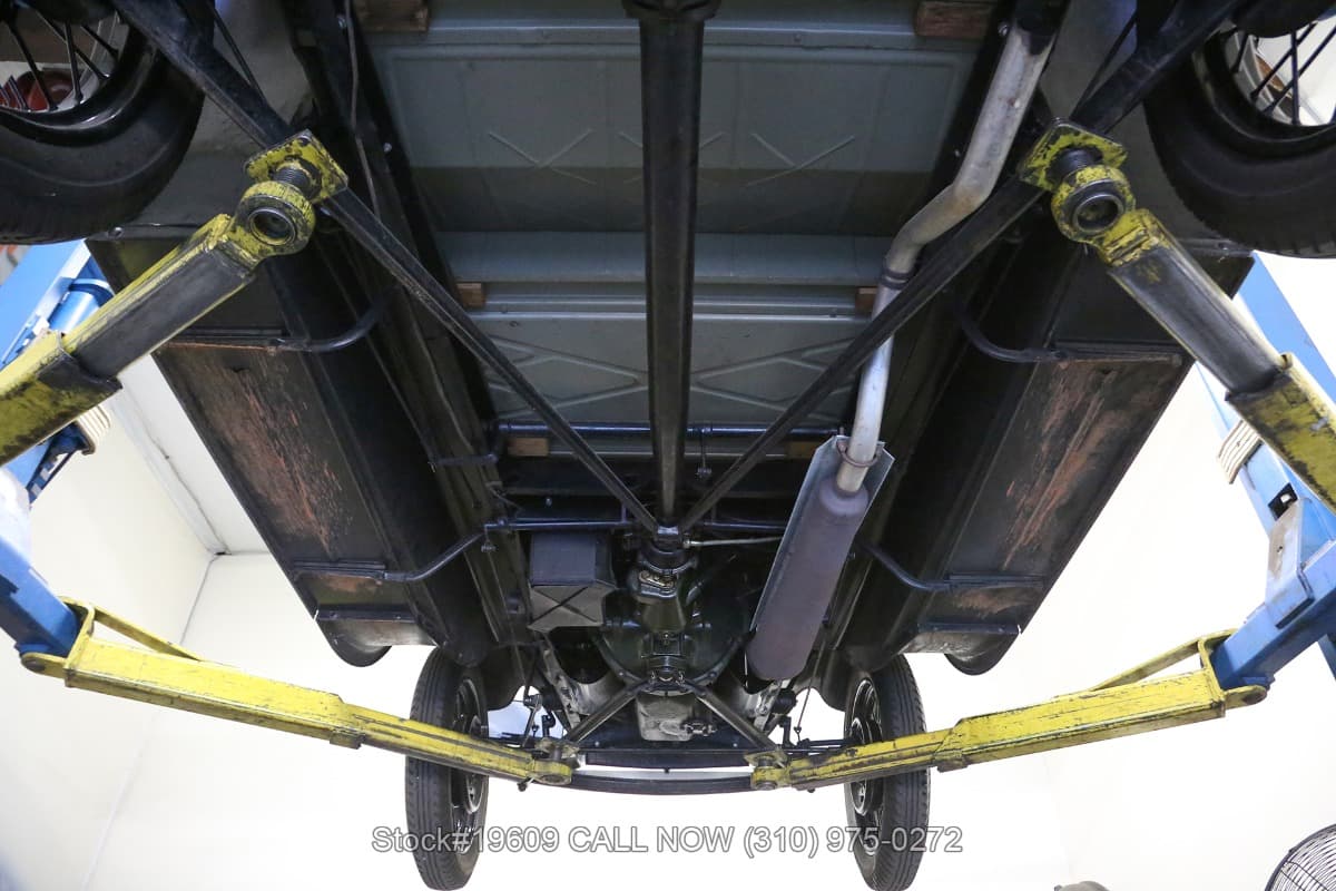 1928 Ford Model A Roadster thumbnail 23