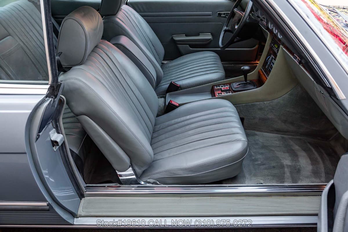 1981 Mercedes 380SLC thumbnail 12