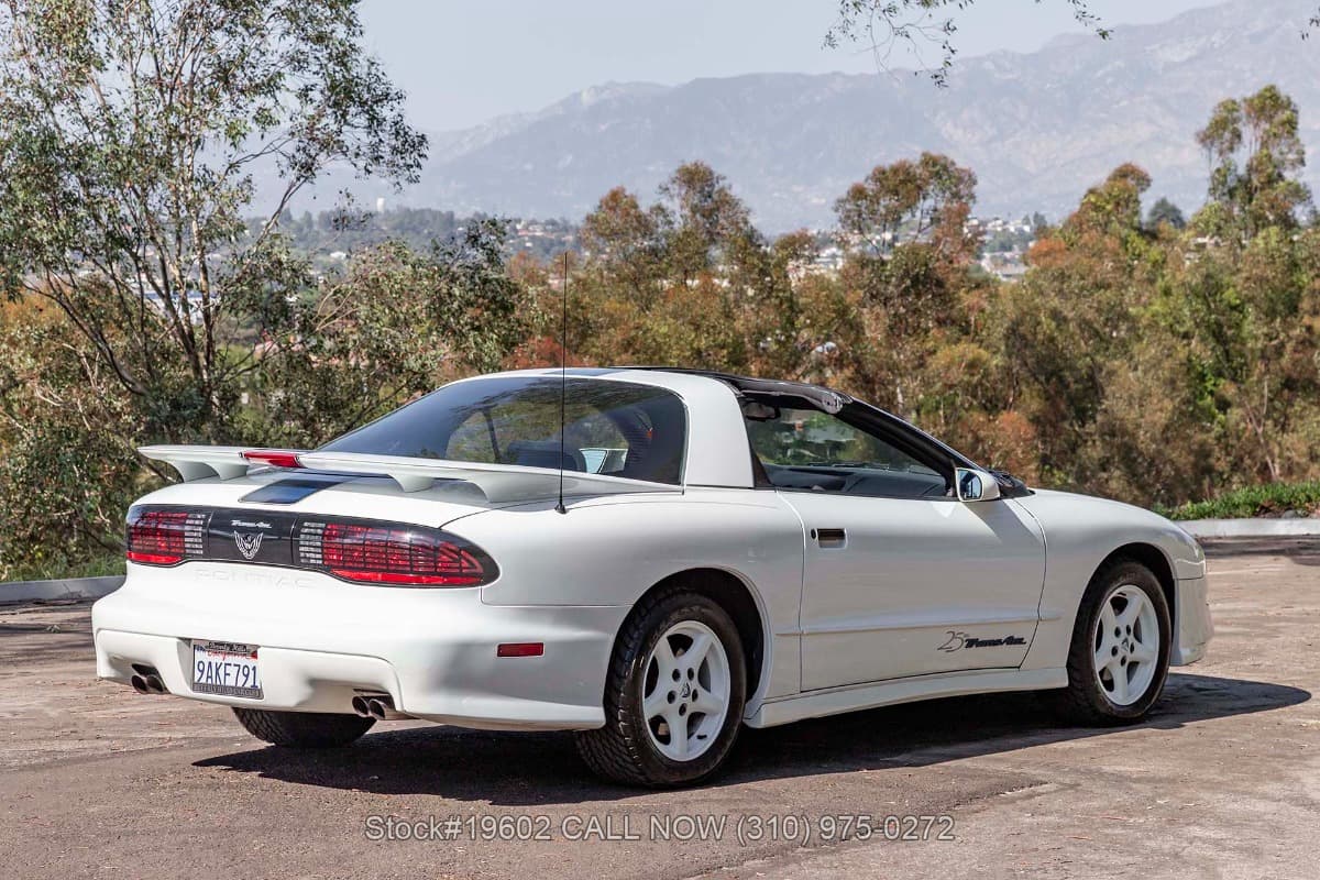 1994 Pontiac Firebird Trans AM GT 25th Anniversary Edition 6-Speed thumbnail 4
