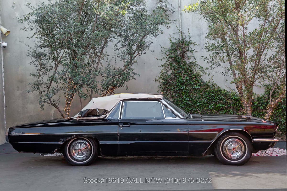 1966 Ford Thunderbird Convertible thumbnail 4