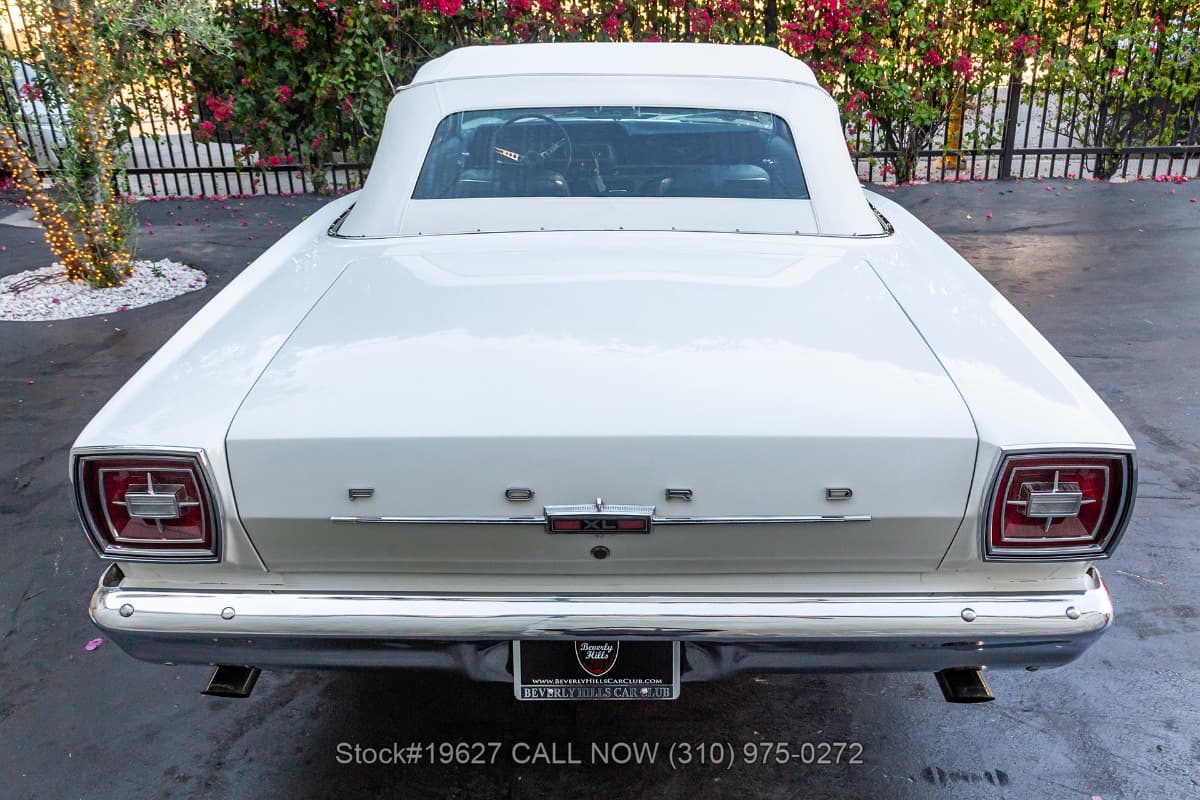 1966 Ford Galaxie 500XL Convertible thumbnail 8