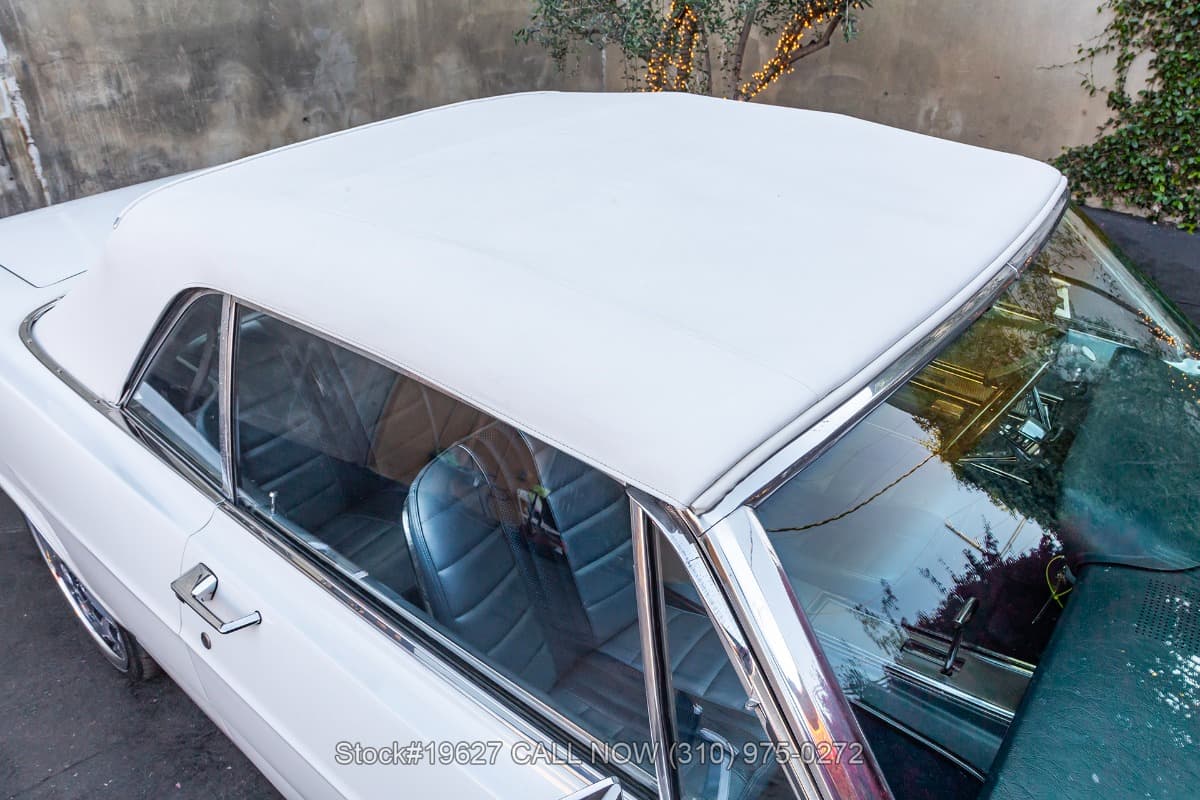 1966 Ford Galaxie 500XL Convertible thumbnail 10