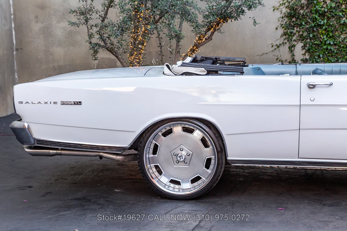 1966 Ford Galaxie 500XL Convertible thumbnail 12