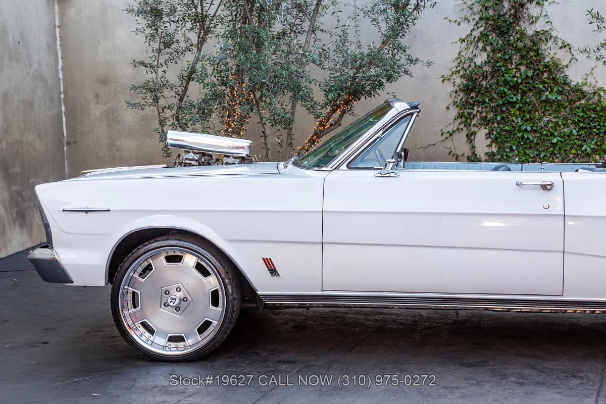 1966 Ford Galaxie 500XL Convertible thumbnail 13
