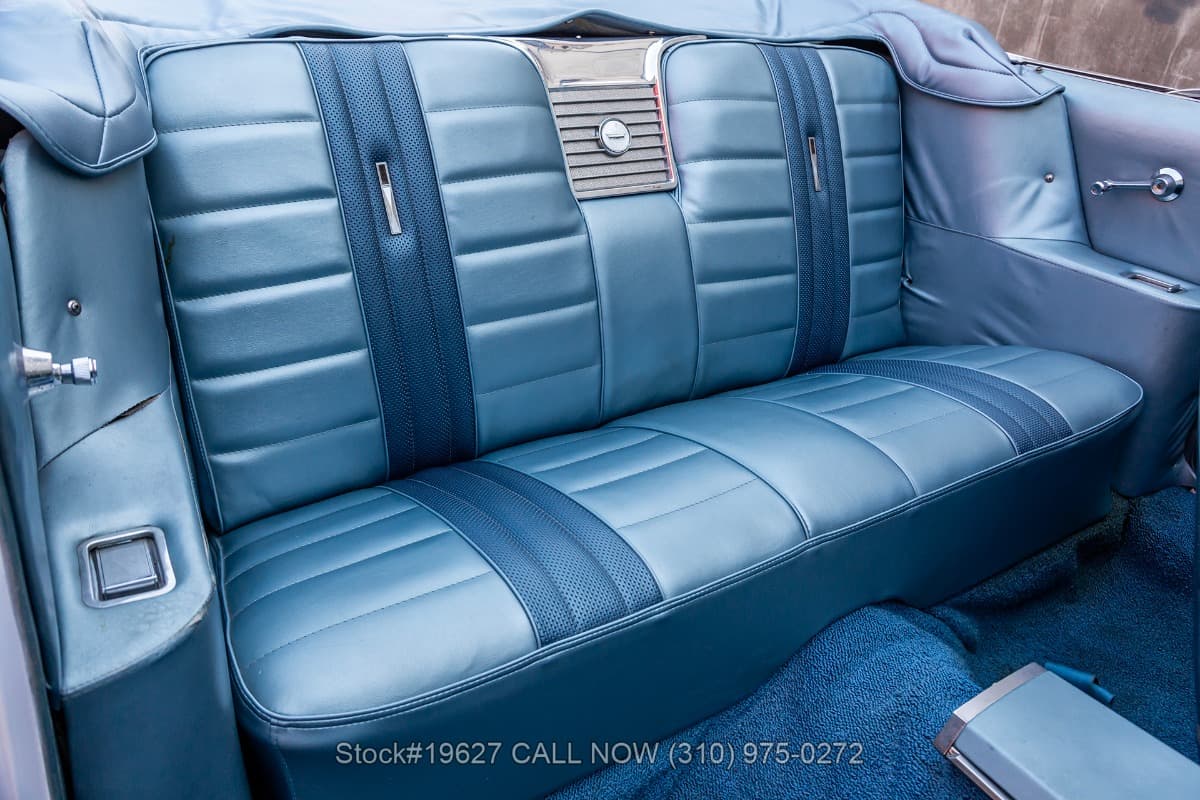 1966 Ford Galaxie 500XL Convertible thumbnail 19