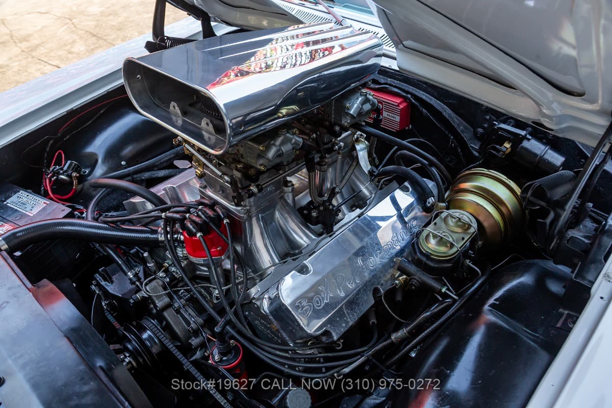 1966 Ford Galaxie 500XL Convertible thumbnail 24