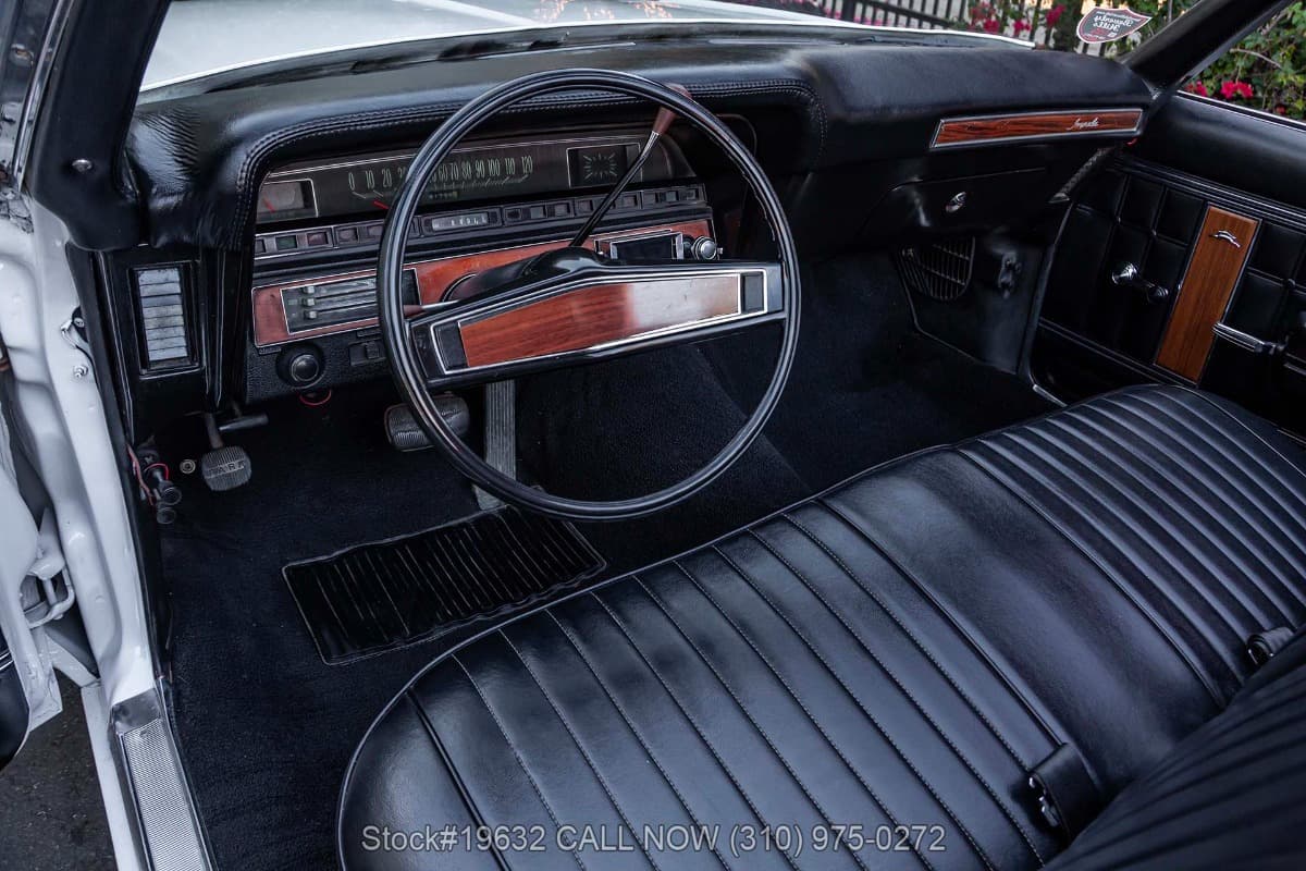 1970 Chevrolet Impala Convertible thumbnail 16