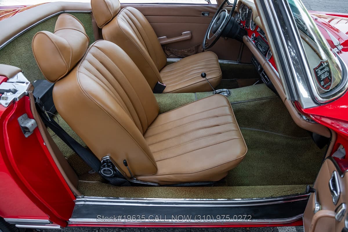 1970 Mercedes 280SL thumbnail 17