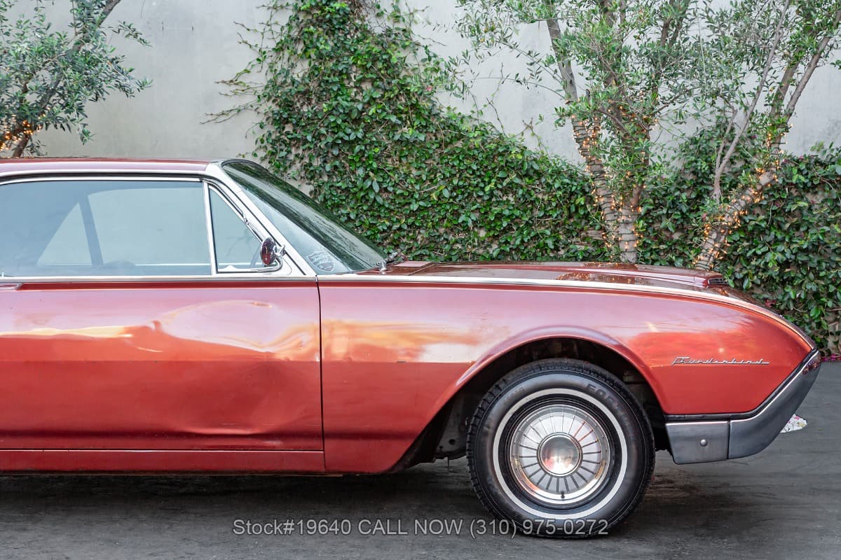 1962 Ford Thunderbird Hardtop Coupe thumbnail 8