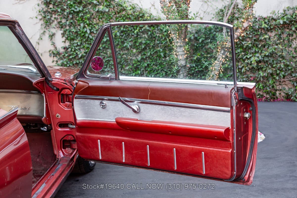 1962 Ford Thunderbird Hardtop Coupe thumbnail 18
