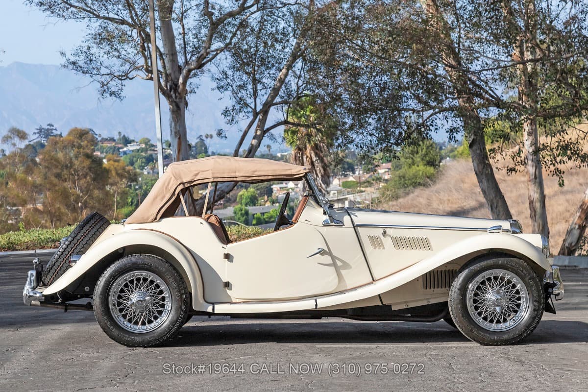 1954 MG TF thumbnail 10