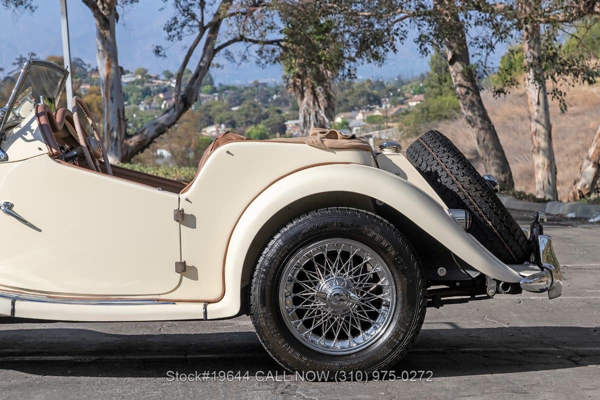 1954 MG TF thumbnail 15