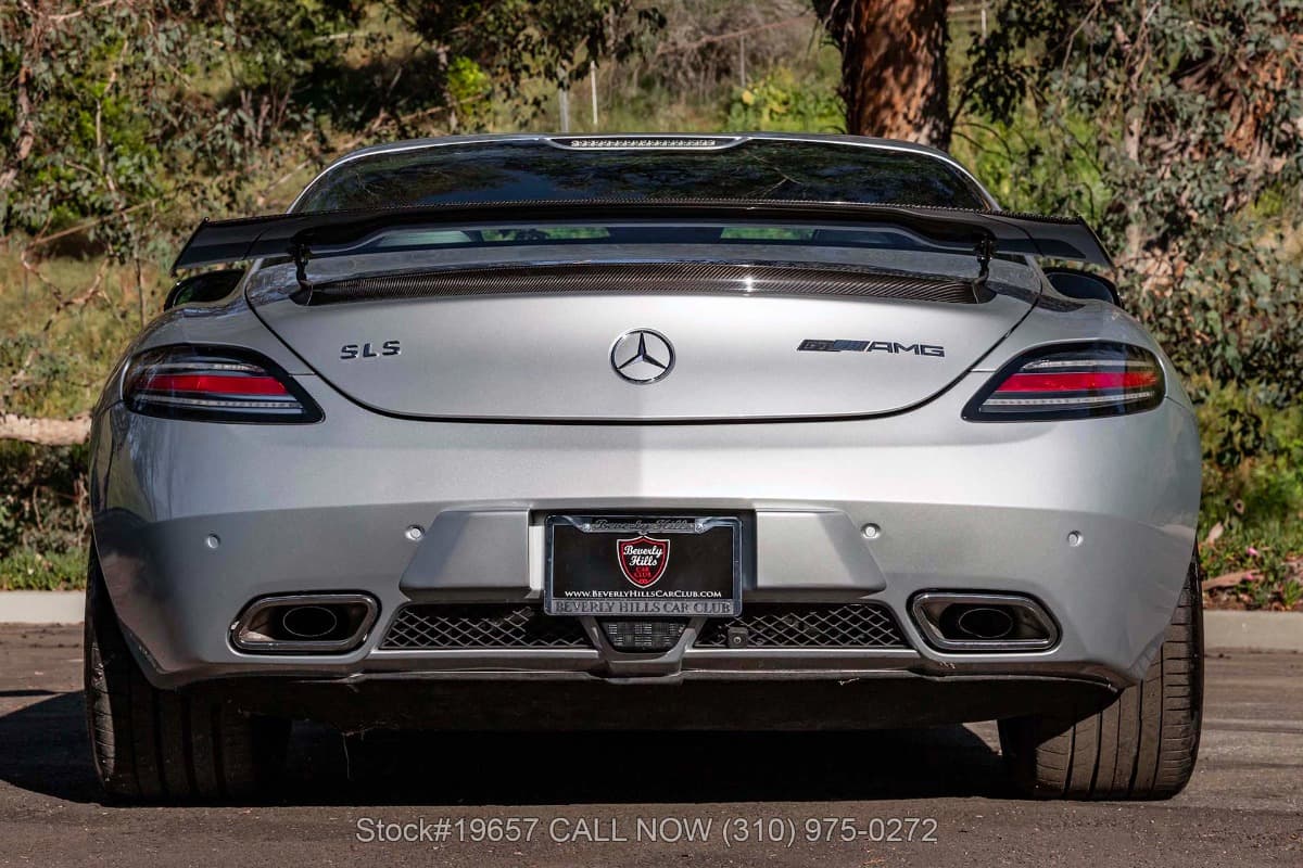 2015 Mercedes SLS AMG GT Final Edition thumbnail 6