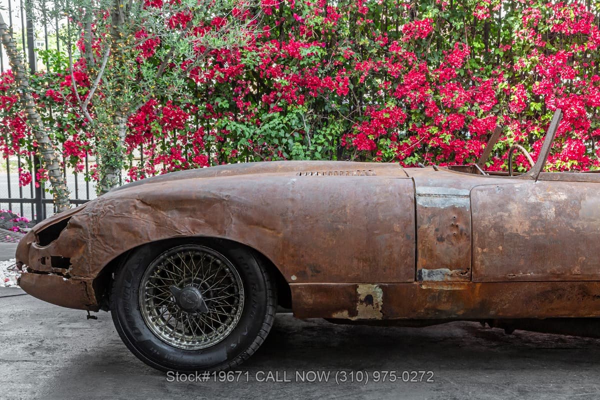 1962 Jaguar XKE Series 1 3.8 Litre Flat Floor Roadster thumbnail 10