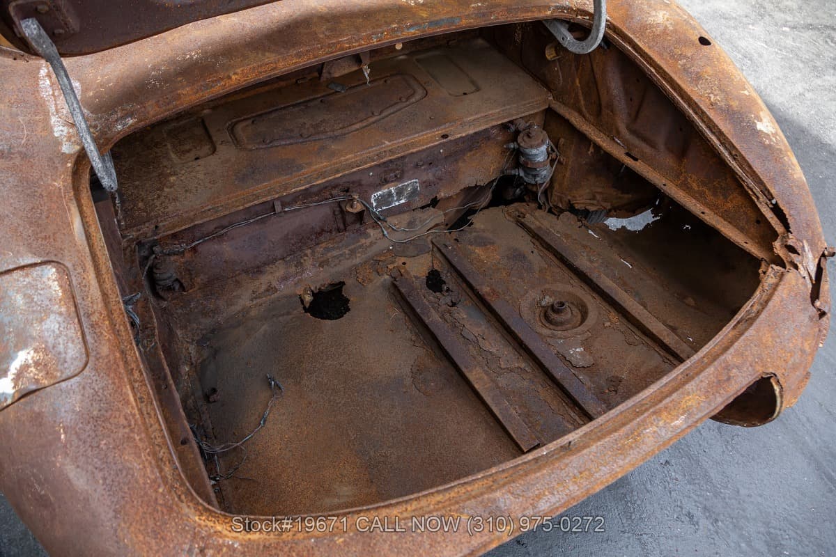 1962 Jaguar XKE Series 1 3.8 Litre Flat Floor Roadster thumbnail 18