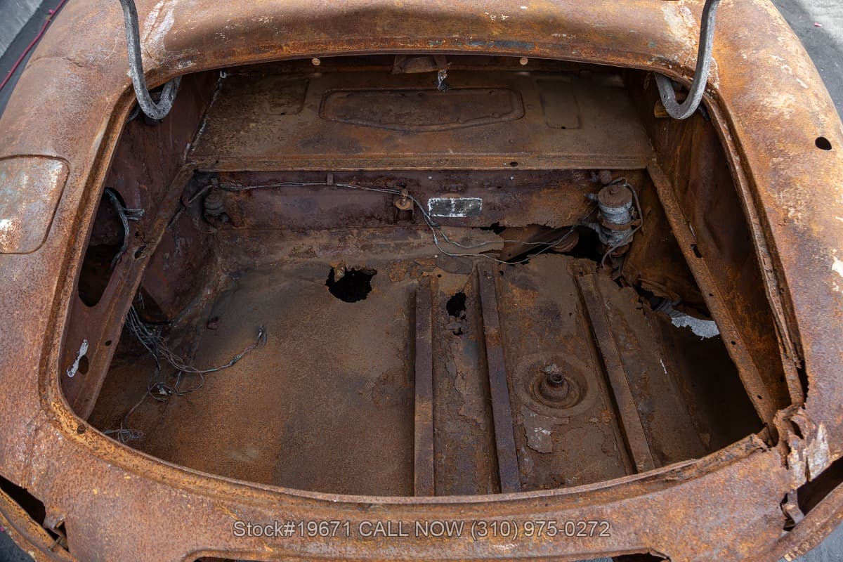 1962 Jaguar XKE Series 1 3.8 Litre Flat Floor Roadster thumbnail 19