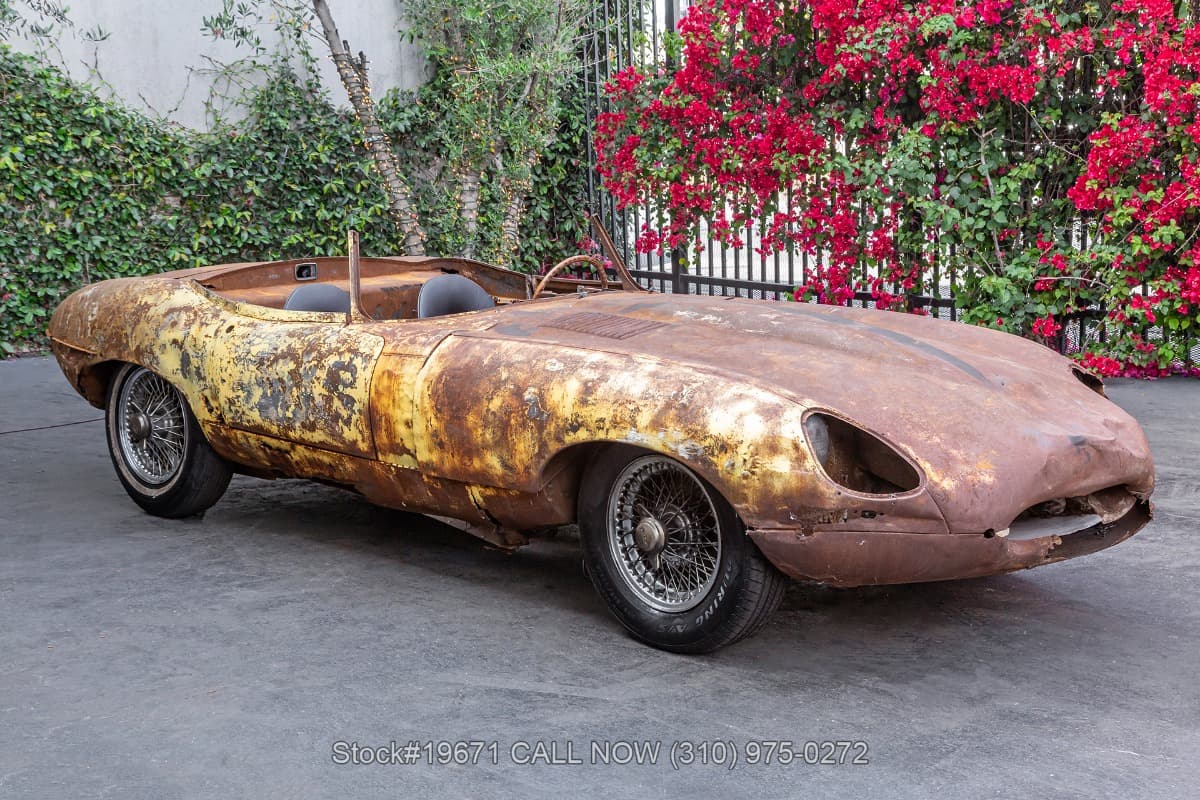1962 Jaguar XKE Series 1 3.8 Litre Flat Floor Roadster thumbnail 3