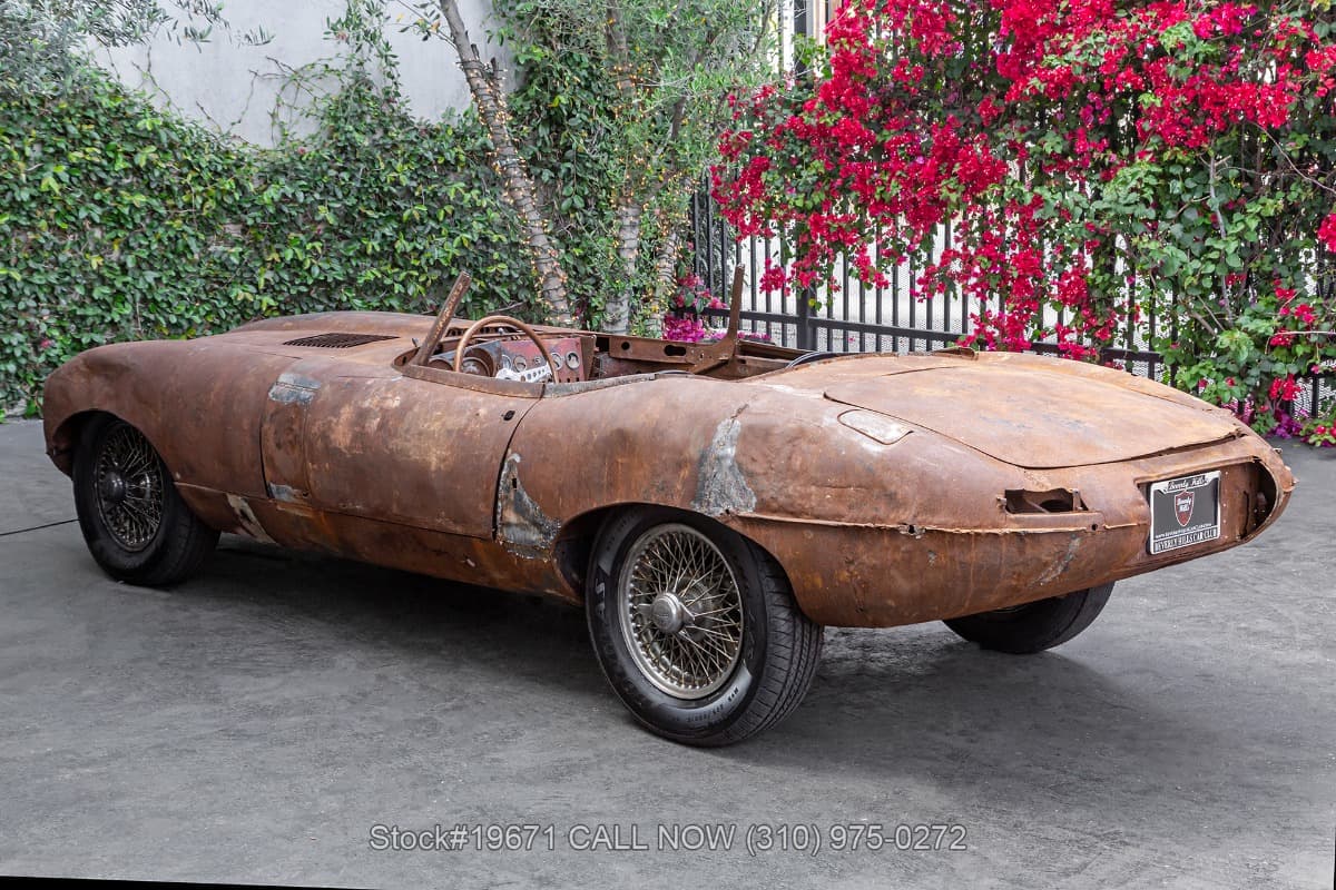 1962 Jaguar XKE Series 1 3.8 Litre Flat Floor Roadster thumbnail 6