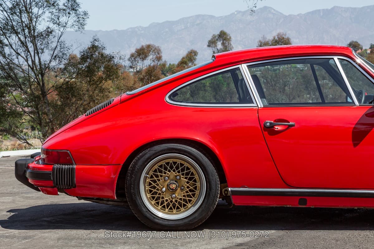 1977 Porsche 911S Coupe thumbnail 9