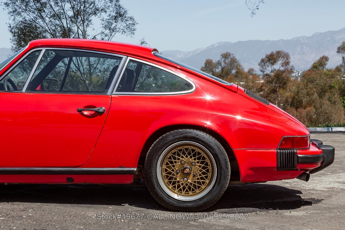1977 Porsche 911S Coupe thumbnail 10