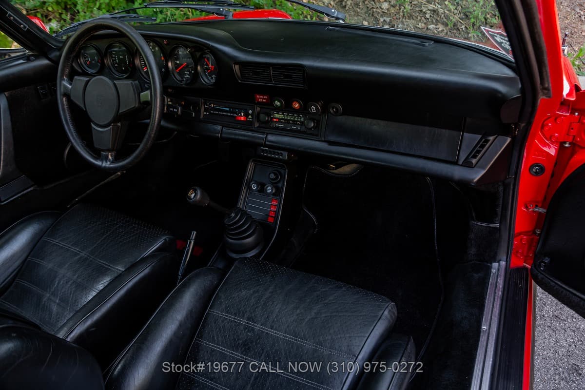 1977 Porsche 911S Coupe thumbnail 17