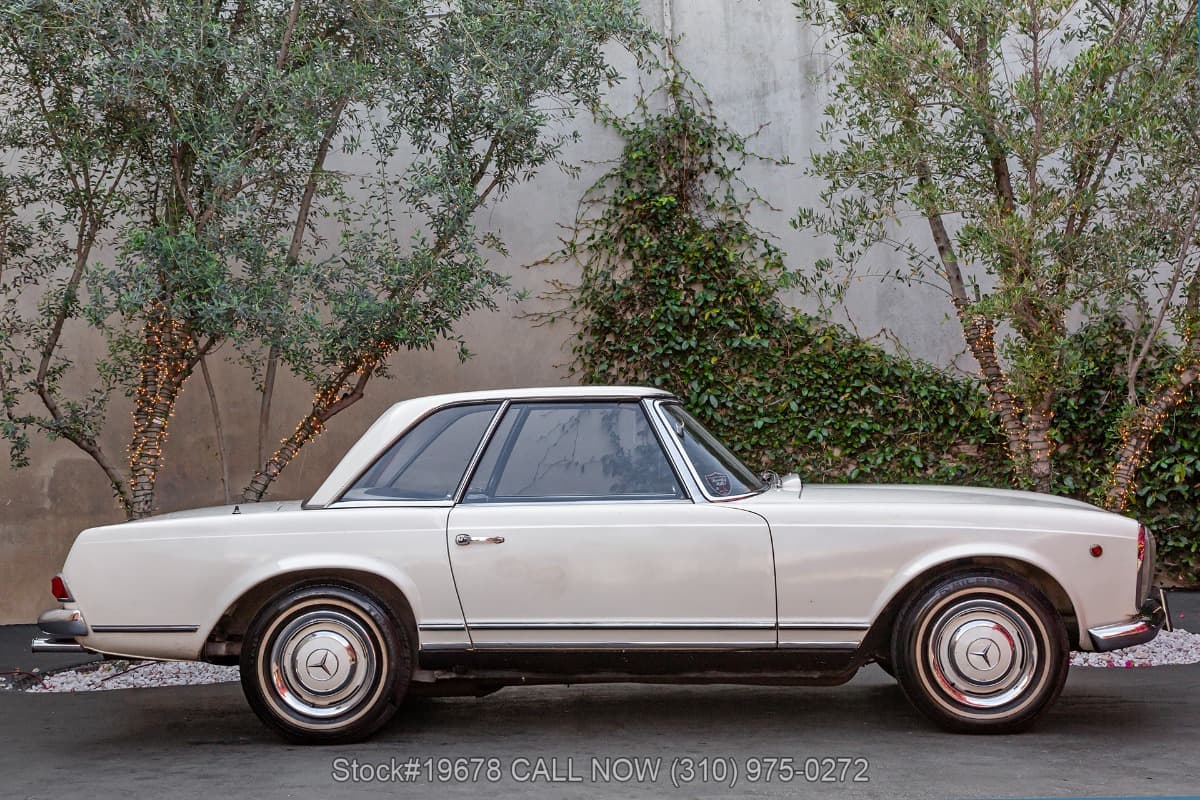 1964 Mercedes 230SL Pagoda With 2 Tops thumbnail 10